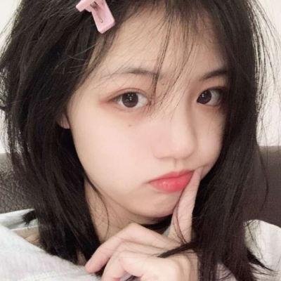 顶楼左边那栋房子